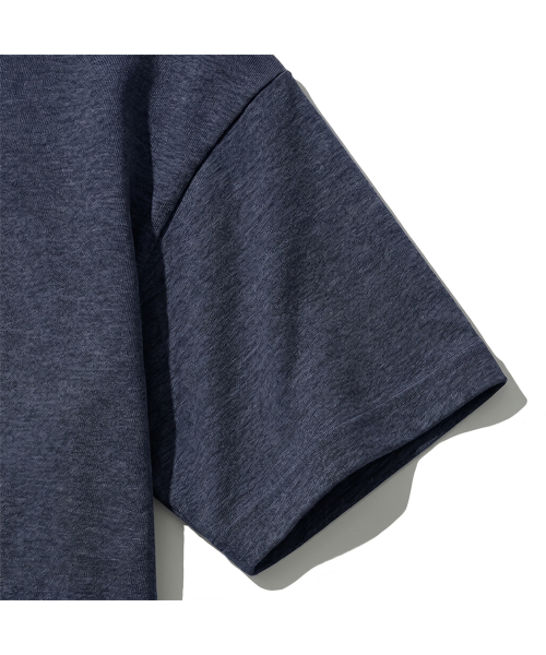 EXTRAORDINARY(エクストラオーディナリー)の「OLD ENGLISH TEE NAVY(Tシャツ/カットソー・メンズ・その他・MEDIUM/LARGE/X-LARGE/XX-LARGE)」の5枚目の写真