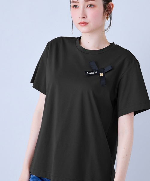 Audie a Muses(オーディアミューズ)の「Audie a Musesロゴ入りリボンカットソー(Tシャツ/カットソー・レディース・オフホワイト/ブラック/ブラウン・38/42)」の5枚目の写真