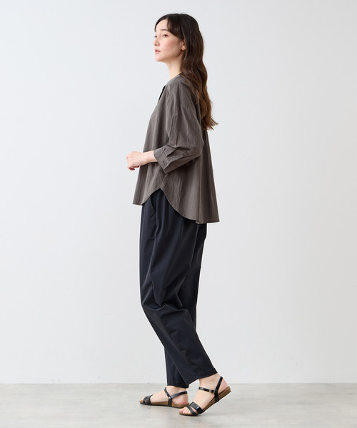 LOGEMENT DE CLAIRE（ロジュモンドクレール）の「7分袖バンドカラーシャツ（シャツ/ブラウス・レディース・オフホワイト/グレー/イエロー/ミント/ブラウン/ライトベージュ/ブルー・FREE）」の12枚目の写真