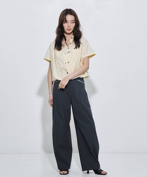 UNITED TOKYO(ユナイテッドトウキョウ)の「【新作】SOLOノッチベルトコクーンパンツ/夏服/オフィスカジュアル/ウォッシャブル/ストレッチ性/防シワ/軽量(その他パンツ・レディース・ブルー/ダークグレー/アイボリー・1/2/3)」の16枚目の写真