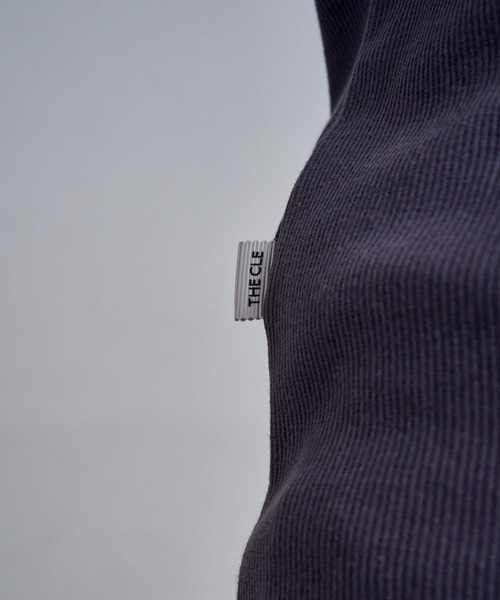 THE CLE(ザクレ)の「SIGNATURE LOGO TANK TOP / シグネチャーロゴタンクトップ(タンクトップ・メンズ・ブラック/グレー・1/2)」の16枚目の写真