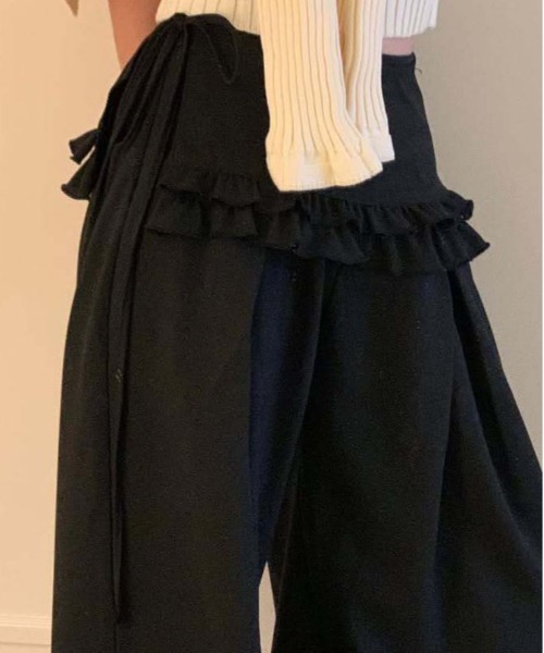 ＆soiree（アンドソワレ）の「フリルラップスカート付きカーブワイドパンツ（その他パンツ・レディース・ブラック/ベージュ/チャコール・FREE）」の4枚目の写真