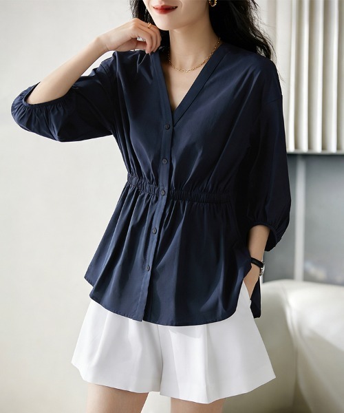 ReRe（リリ）の「Vネックギャザーブラウス（シャツ/ブラウス・レディース・ホワイト/ネイビー・MEDIUM/X-LARGE/LARGE）」の9枚目の写真