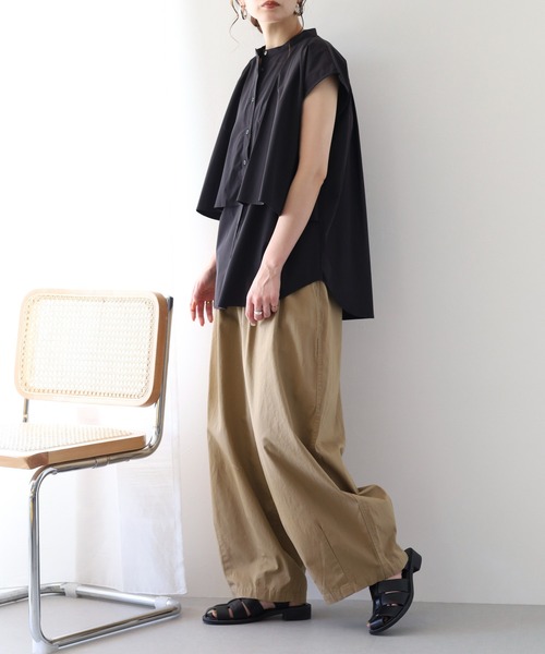 hunch(ハンチ)の「hunch 接触冷感 ノースリーブブラウス(シャツ/ブラウス・レディース・ブラック/ライトグレー/ブルー・FREE)」の8枚目の写真