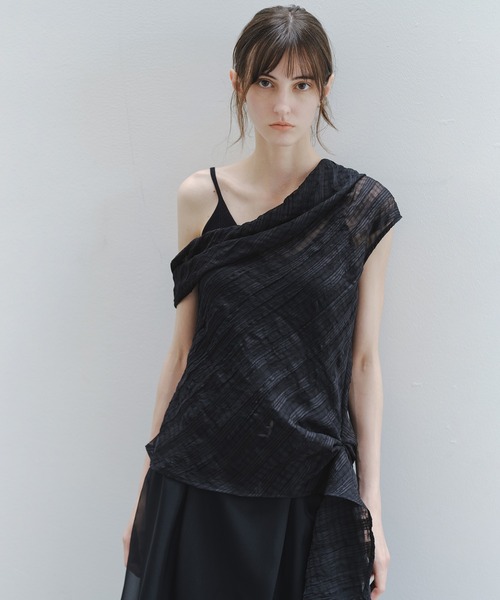 tageechita(タジチタ)の「【tageechita】シアーチェックワンショルダートップス(シャツ/ブラウス・レディース・ブラック/ブラウン・M/S/L)」の2枚目の写真