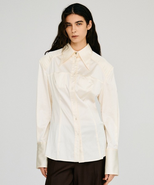 PRANK PROJECT(プランクプロジェクト)の「【2026Autumn Pre-Order】ロングポイントカラーシャツ / Long Point Collar Shirt(シャツ/ブラウス・レディース・ブラウン/ホワイト・FREE)」の2枚目の写真