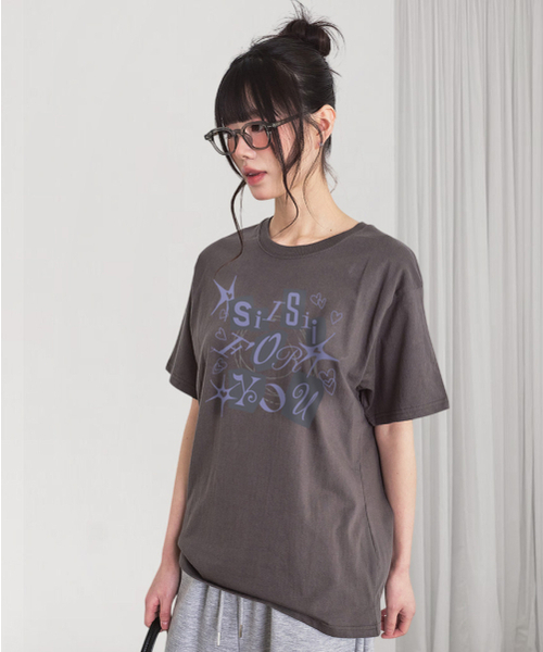 PAGESIISII(ページシシ)の「シシフォユプリンティング半袖Tシャツチャコール(Tシャツ/カットソー・レディース・その他・SMALL/MEDIUM/LARGE)」の1枚目の写真