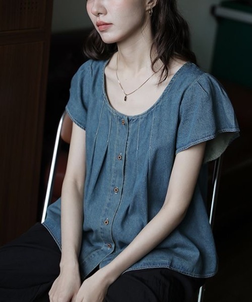 FAVORITO（ファヴォリート）の「デニムシャツ（シャツ/ブラウス・レディース・ブルー・M/S/L）」の3枚目の写真