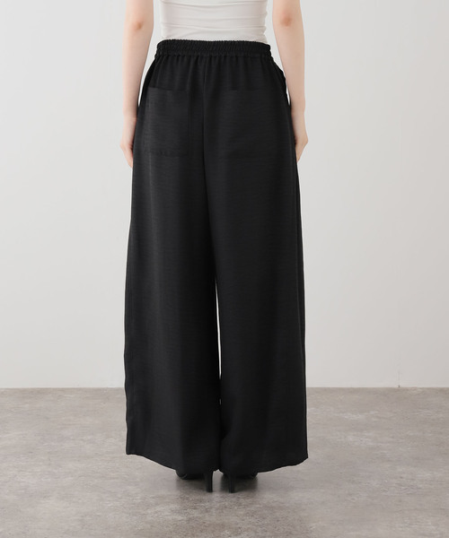 La TOTALITE(ラトータリテ)の「【洗える】タックワイドパンツ(その他パンツ・レディース・ブラック/レッド/チャコールグレー・FREE)」の12枚目の写真