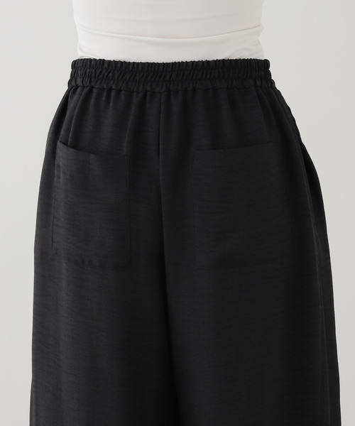 La TOTALITE(ラトータリテ)の「【洗える】タックワイドパンツ(その他パンツ・レディース・ブラック/レッド/チャコールグレー・FREE)」の14枚目の写真