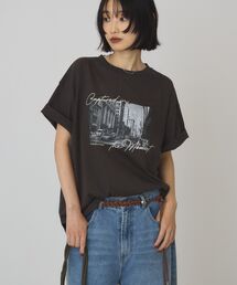 アソートプリント裾ラウンドTシャツ