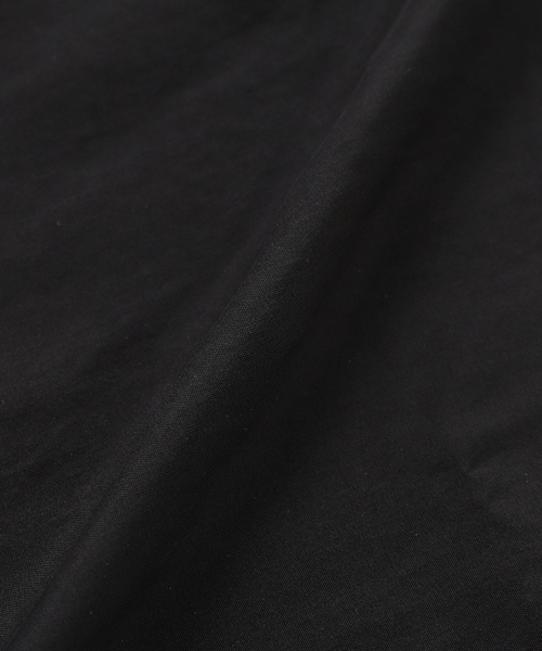 ATON(エイトン)の「ATON(エイトン)FIBRIL SILK TAFTA EASY BAKER パンツ(カーゴパンツ・メンズ・チャコールグレー・6/4)」の4枚目の写真