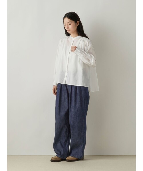 MidiUmi(ミディウミ)の「MidiUmi デニムワイドタックパンツ(その他パンツ・レディース・ライトブルー/ネイビー・FREE)」の7枚目の写真