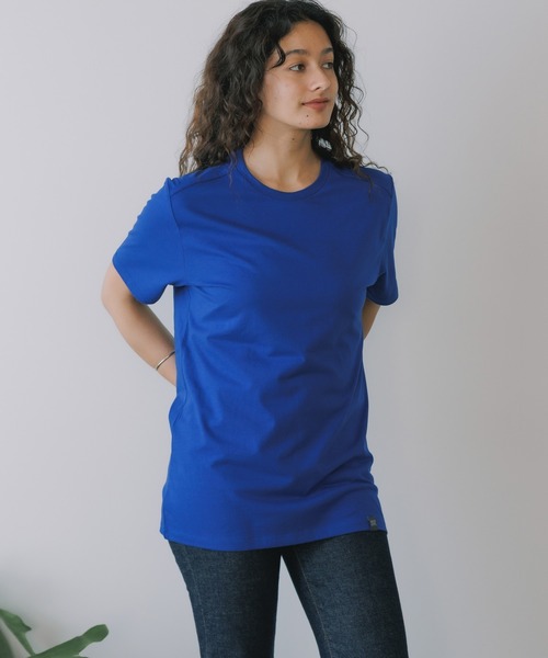 NEW ERA（ニューエラ）の「NEW ERA/ニューエラ MEN'S S/S TEE シンプルワンポイント オーバーサイズ 無地 ロゴT 半袖Tシャツ メンズ 夏物 夏服（Tシャツ/カットソー・メンズ・ロイヤルブルー・L/S/M）」の3枚目の写真