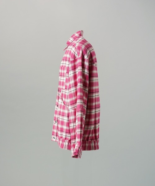 MAISON SPECIAL（メゾンスペシャル）の「《UNISEX》【Italian Dead Stock Fabric】Curve Switching Prime-Over Plaid Shirt Blouson/【イタリアンデッドストックファブリック】カーブスイッチングプライムオーバーチェックシャツブルゾン【MAISON SPECIAL/メゾンスペシャル】（シャツ/ブラウス・メンズ・ブラック/ライトグレー/レッド/その他1/ブルー/カーキ/ピンク・2/1/0）」の18枚目の写真