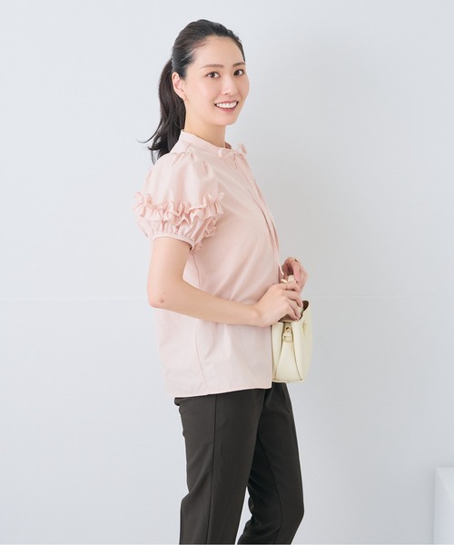 Neige(ネージュ)の「ホイップフリルボウタイブラウス(シャツ/ブラウス・レディース・ピンク/ブルー・ONE SIZE)」の14枚目の写真