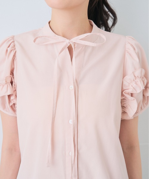 Neige(ネージュ)の「ホイップフリルボウタイブラウス(シャツ/ブラウス・レディース・ピンク/ブルー・ONE SIZE)」の19枚目の写真