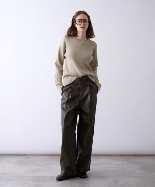 Perushu(ペルーシュ)の「synthetic leather Tuck Wide Pants/合成皮革タックワイドパンツ(その他パンツ・メンズ・ブラック/ブラウン・SMALL/MEDIUM/LARGE)」の21枚目の写真