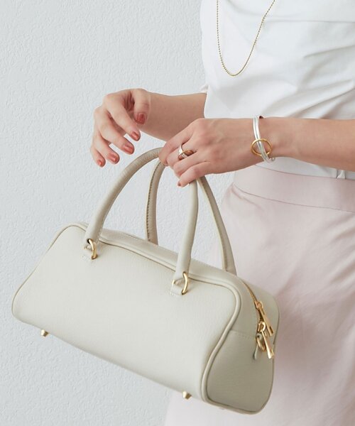 La boutique BonBon（ラブティックボンボン）の「【オウレンティ】ダブルハンドルバッグ（ボストンバッグ・レディース・オフホワイト・FREE）」の2枚目の写真