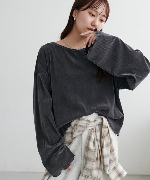 DISCOAT(ディスコート)の「フロッキーメロー使いプルオーバー(Tシャツ/カットソー・レディース・チャコールグレー/ライトグレー/ブラック/ブラウン/アイボリー・FREE)」の7枚目の写真
