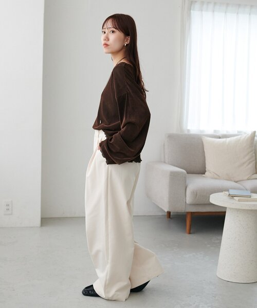 DISCOAT(ディスコート)の「フロッキーメロー使いプルオーバー(Tシャツ/カットソー・レディース・チャコールグレー/ライトグレー/ブラック/ブラウン/アイボリー・FREE)」の9枚目の写真