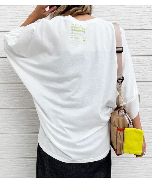 Q(キュー)の「袖タックドルマントップス(Tシャツ/カットソー・レディース・ブラック/オフホワイト/ベージュ・MEDIUM)」の8枚目の写真