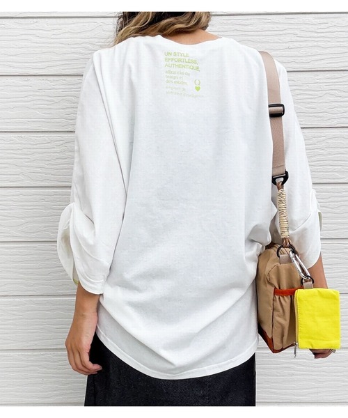 Q(キュー)の「袖タックドルマントップス(Tシャツ/カットソー・レディース・ブラック/オフホワイト/ベージュ・MEDIUM)」の10枚目の写真