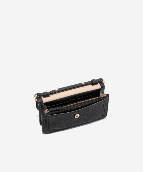 COLE HAAN（コールハーン）の「レイトン ウォレット オンアチェーン womens（クラッチバッグ・レディース・ブラック・OSFA）」の4枚目の写真