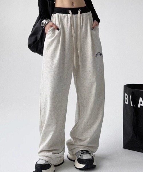 Teem Store（チームストア）の「ウエスト配色ロゴスウェットワイドパンツ（スウェットパンツ・レディース・グレー・M）」の2枚目の写真
