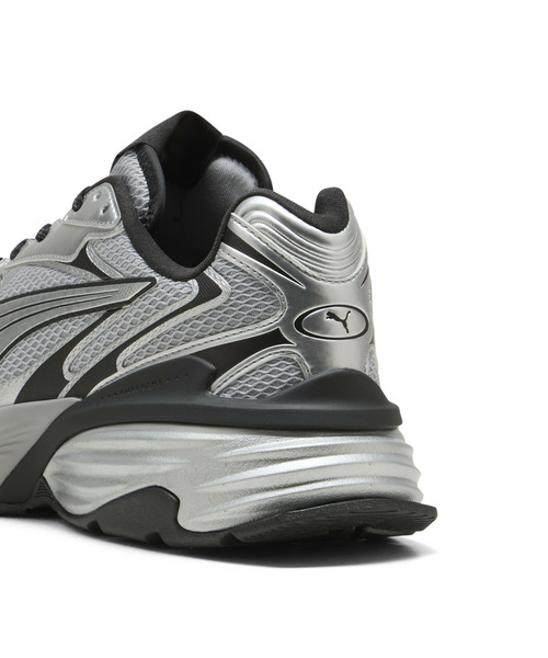PUMA(プーマ)の「PUMA プーマ ユニセックス フェード ニトロ LS Y2K スニーカー(スニーカー・メンズ・ブラック×シルバー/グレー系その他3・29.0cm/28.5cm/28.0cm/26.5cm/26.0cm/27.5cm/24.5cm/23.5cm/25.0cm/22.5cm/23.0cm/25.5cm/24.0cm/27.0cm)」の6枚目の写真