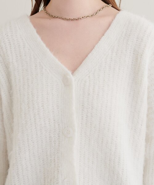 natural couture(ナチュラルクチュール)の「モヘア起毛片畦Vカーディガン(カーディガン/ボレロ・レディース・イエロー/ピンク/グレー/ブラウン/オフホワイト・FREE)」の22枚目の写真