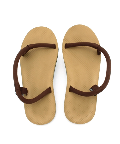 B:MING by BEAMS（ビーミングバイビームス）の「mont-bell / ソックオンサンダル（サンダル・メンズ・ブラック/ベージュ/ネイビー・SMALL/MEDIUM/LARGE）」の2枚目の写真
