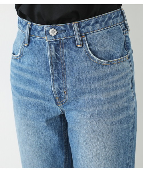 SLY（スライ）の「COTTAGE JW FLARE ANKLE PT-B（デニムパンツ・レディース・ブルー・0/1/2）」の5枚目の写真