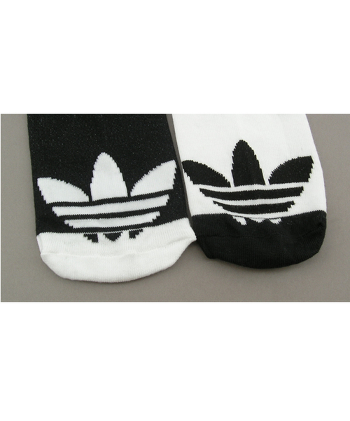 adidas（アディダス）の「TREFOILSOCK 2P（ソックス/靴下・メンズ・ホワイト×ブラック/グレー/ピンク・LARGE/SMALL）」の6枚目の写真