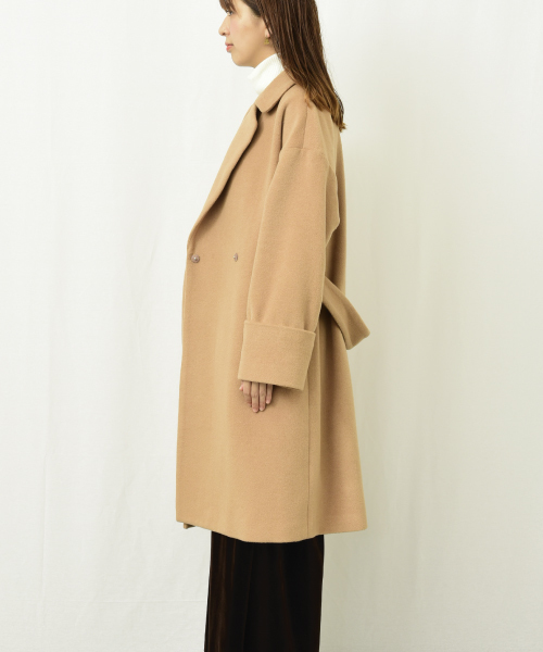 actuel（アクチュエル）の「ショートビーバーチェスターコート（チェスターコート・レディース・ネイビー/キャメル/ピンクベージュ・FREE）」の7枚目の写真