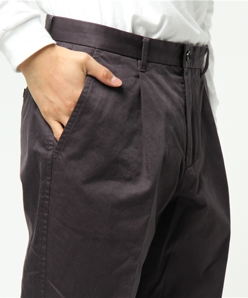GLOSTER（グロスター）の「ワンタックアンクルパンツ（その他パンツ・メンズ・カーキ/ベージュ/ネイビー・L/S/M）」の5枚目の写真