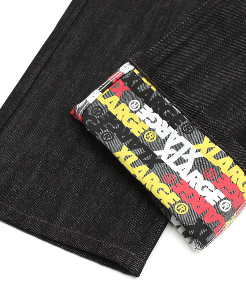 XLARGE（エクストララージ）の「MICKEY HANDS BEHIND JEAN（デニム
