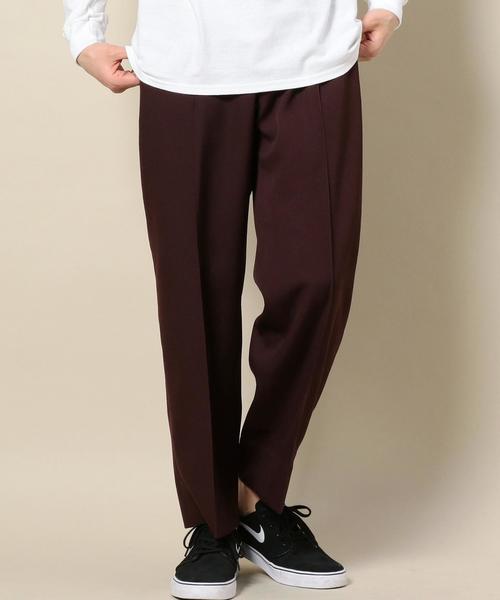 Dickies（ディッキーズ）の「【別注】＜Dickies＞ PINTUCK PT/パンツ ◆（スラックス・メンズ・ブラック/ベージュ/ブラウン/ネイビー・LARGE/MEDIUM/SMALL）」の3枚目の写真