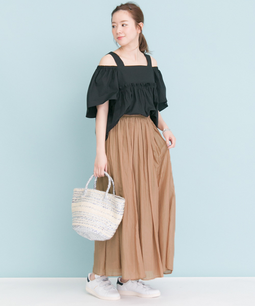 URBAN RESEARCH（アーバンリサーチ）の「 UR コットンシルクギャザースカート　（スカート・レディース・キャメル/ピンク/グレー系その他・FREE）」の5枚目の写真