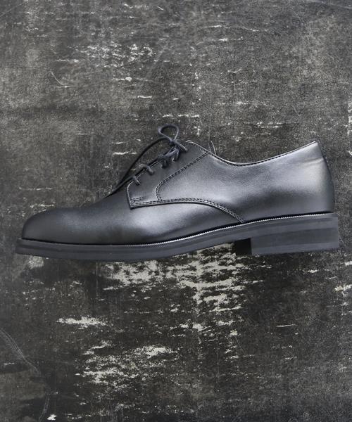 coen（コーエン）の「フェイクレザープレーントゥシューズ（ドレスシューズ・メンズ・ブラック・LARGE/MEDIUM/SMALL）」の4枚目の写真