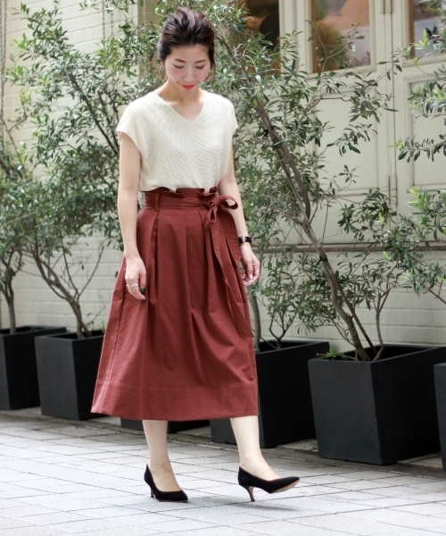 le.coeur blanc（ルクールブラン）の「麻混Vネックフレンチスリーブ（ニット/セーター・レディース・アイボリー/ピンク系その他/イエロー/ダークグレー・FREE）」の12枚目の写真