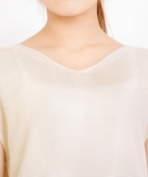 le.coeur blanc（ルクールブラン）の「麻混Vネックフレンチスリーブ（ニット/セーター・レディース・アイボリー/ピンク系その他/イエロー/ダークグレー・FREE）」の21枚目の写真