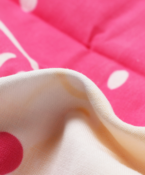 カヤ（カヤ）の「【カヤ】注染手ぬぐい ぶた（ハンカチ/ハンドタオル・レディース・ピンク系その他・FREE）」の3枚目の写真