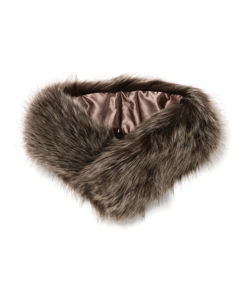 earth music&ecology（アースミュージックアンドエコロジー）の「・エコファーティペット（ストール/ショール・レディース・ブラウン/グレー/サックスブルー・FREE）」の3枚目の写真