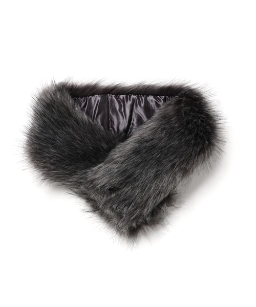 earth music&ecology（アースミュージックアンドエコロジー）の「・エコファーティペット（ストール/ショール・レディース・ブラウン/グレー/サックスブルー・FREE）」の2枚目の写真