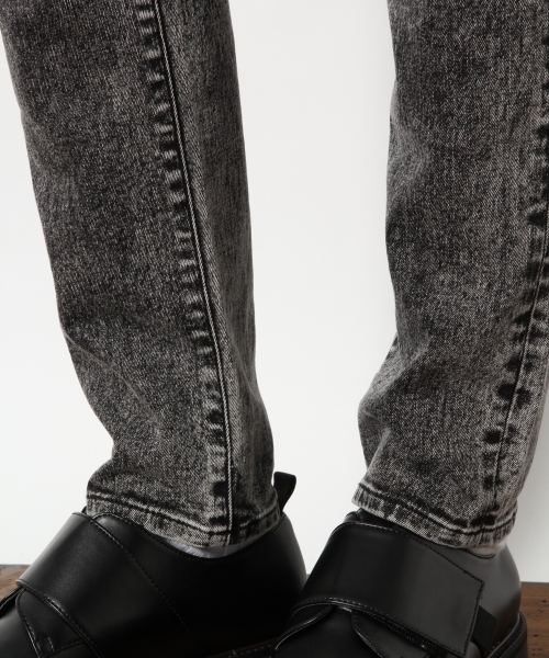 RAGEBLUE（レイジブルー）の「ケミカルデニムスキニー5P/777155（デニムパンツ・メンズ・ブラック系その他/ケミカルウォッシュ・SMALL/MEDIUM/LARGE）」の9枚目の写真