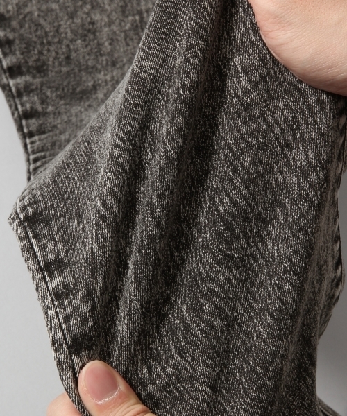 RAGEBLUE（レイジブルー）の「ケミカルデニムスキニー5P/777155（デニムパンツ・メンズ・ブラック系その他/ケミカルウォッシュ・SMALL/MEDIUM/LARGE）」の11枚目の写真