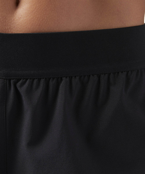 Reebok(リーボック)の「ワンシリーズ 2 in 1 ショーツ(その他パンツ・レディース・ブラック/パープル系その他・LARGE/MEDIUM/SMALL/X-LARGE)」の12枚目の写真
