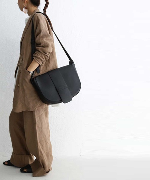 antiqua（アンティカ）の「スマートショルダーバッグ（ショルダーバッグ・レディース・ブラック・FREE）」の12枚目の写真