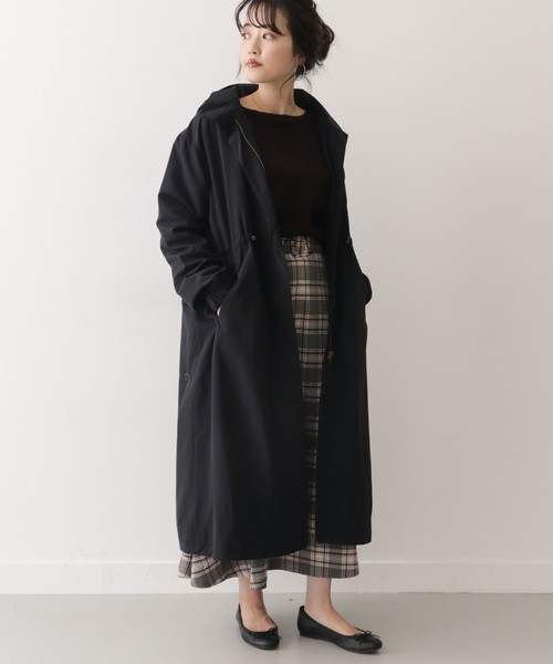 ITEMS URBANRESEARCH（アイテムズ アーバンリサーチ）の「ナイロンフーディーコート（その他アウター・レディース・ブラック/ブラウン/グリーン・FREE）」の2枚目の写真